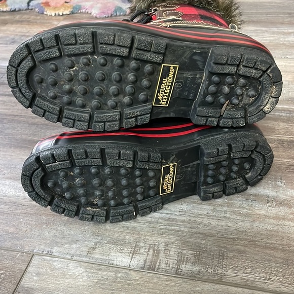 FUR Lined Plaid Flannel Duck Boots - Picture 6 of 9